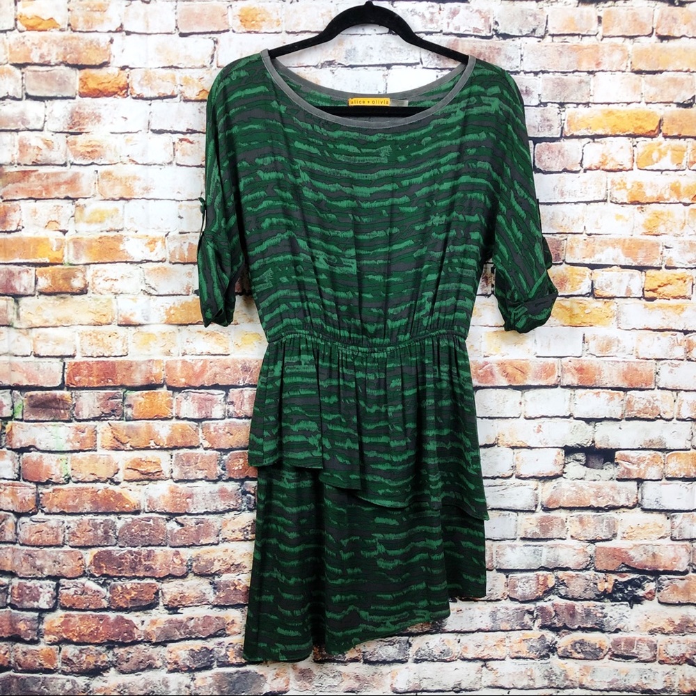 Alice + Olivia Green Pattern Overlap Dress